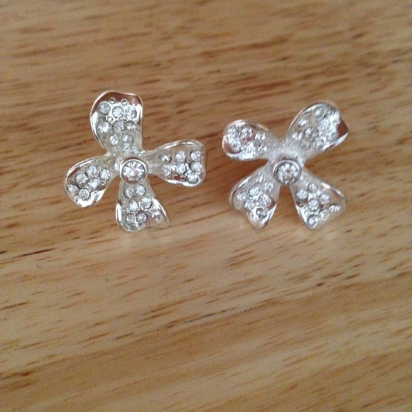 Silver earrings - Picture 2 of 2